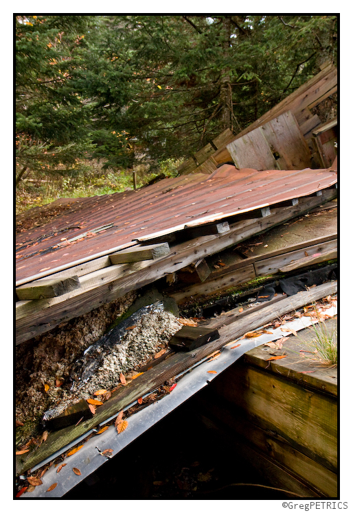 insulation of a fallen down building