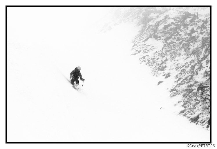 Pete skiing in the mist